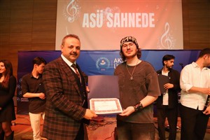 ASÜ Sahnede Konseri