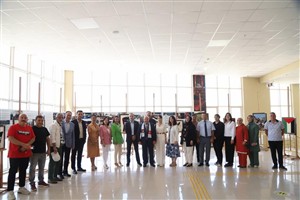 Dr. Öğr. Üyesi Semra KILIÇ KARATAY Tuz Olmak Kişisel Keçe Sergisi