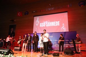 ASÜ Sahnede Konseri