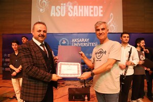ASÜ Sahnede Konseri